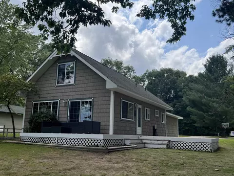 2682 W River Dr, Gladwin, MI 48624 photo 5