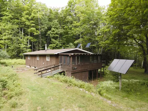 2557 Lake Ottawa, Iron River, MI 49935