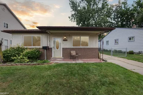 24924 Leo, Saint Clair Shores, MI 48080