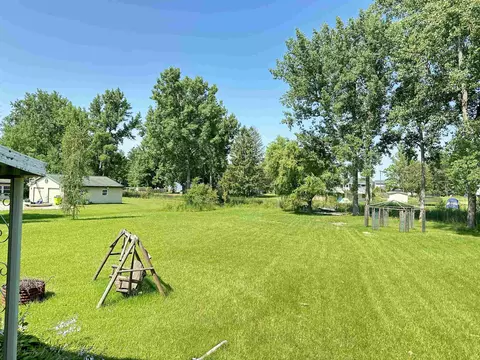 Exterior - 5202 Middle Rd, Hope, MI 48628 photo 8 of 9