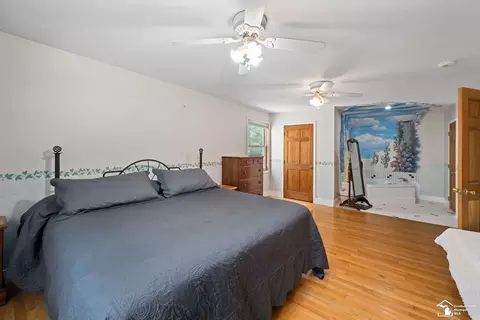 Bedroom - 3879 Kane, Carleton, MI 48117 photo 2 of 6