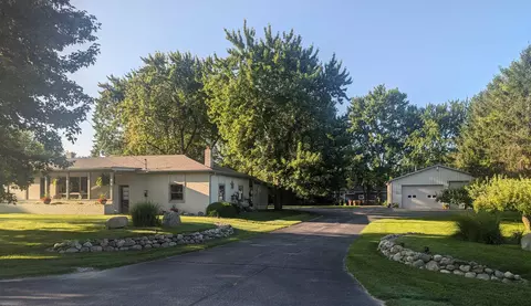 4840 E Wackerly, Midland, MI 48642