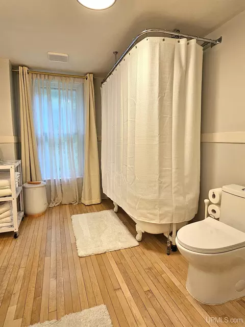 235 Wright, Hancock, MI 49930 photo 31