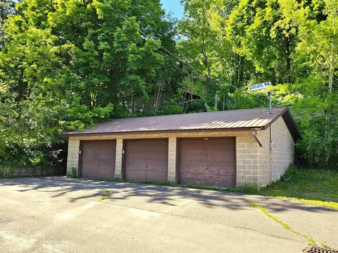 235 Wright, Hancock, MI 49930 photo 4