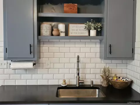 235 Wright, Hancock, MI 49930 photo 22