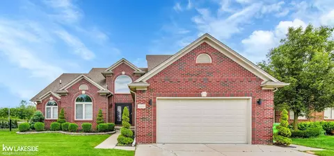 50942 Bredenbury, Macomb, MI 48044