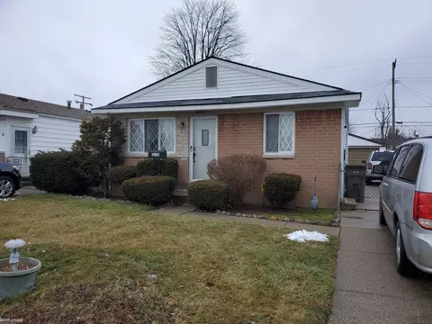 20189 Vermander, Clinton Township, MI 48038