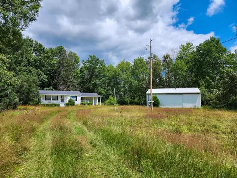 520 Sylvester, Farwell, MI 48622