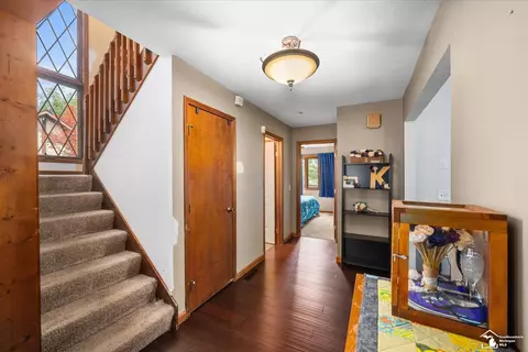 Entry Way - 125 Smith, Temperance, MI 48182 photo 2 of 4