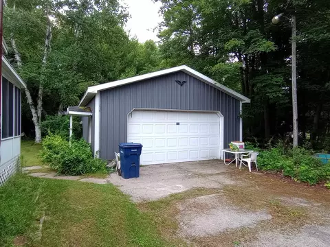 716 N Hockaday, Gladwin, MI 48624 photo 5