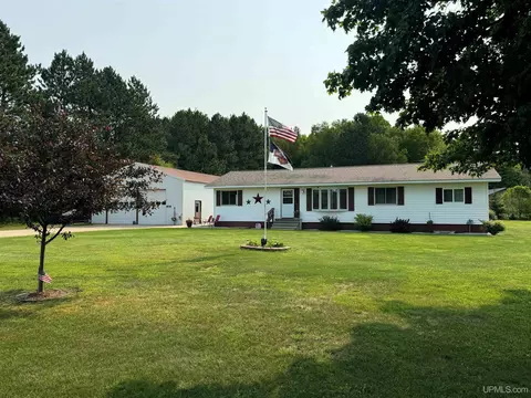 40 N M149, Cooks, MI 49817