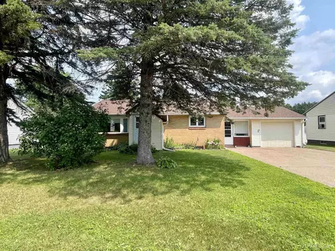 140 N Daisy, Ishpeming, MI 49849 photo 37