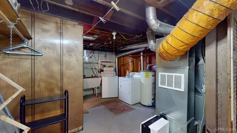 140 N Daisy, Ishpeming, MI 49849 photo 33