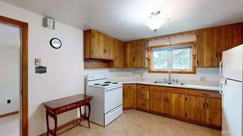 140 N Daisy, Ishpeming, MI 49849 photo 10