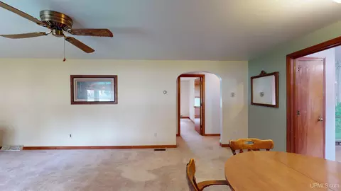 140 N Daisy, Ishpeming, MI 49849 photo 12