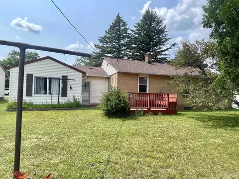 140 N Daisy, Ishpeming, MI 49849 photo 6