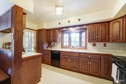 433 Hollywood, Monroe, MI 48162 photo 12