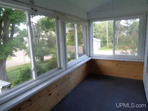 Three Oak, L'anse, MI 49946 photo 9
