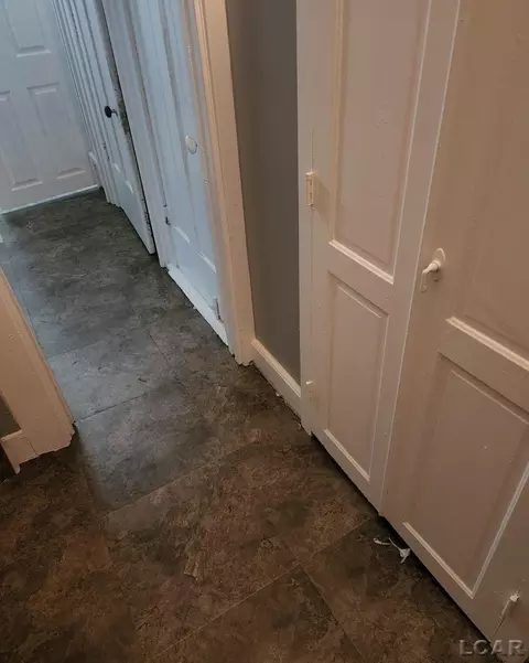 Entry Way - 457 Allis #455 - 455.5 ALLIS, Adrian, MI 49221 photo 1 of 3