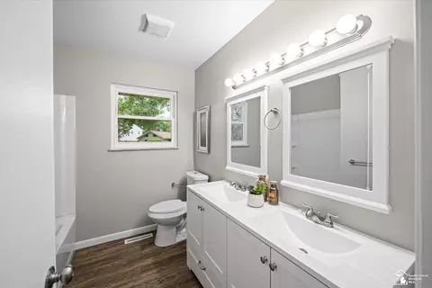 7572 Seneca, Temperance, MI 48182 photo 22