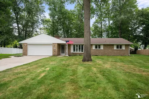 7572 Seneca, Temperance, MI 48182 photo 3