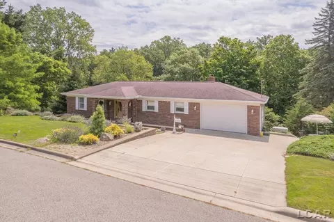 811 Outer, Tecumseh, MI 49286 photo 3