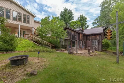 811 Outer, Tecumseh, MI 49286 photo 9