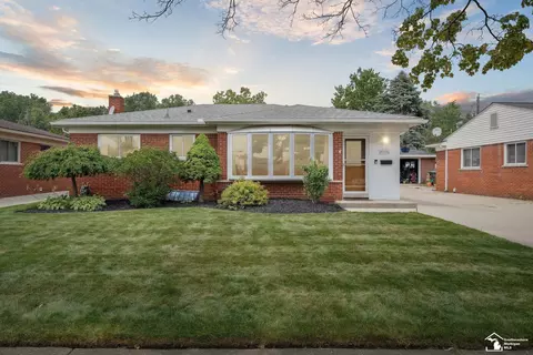 25136 Ward, Taylor, MI 48180