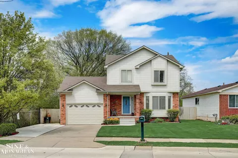 22195 Masonic, Saint Clair Shores, MI 48082