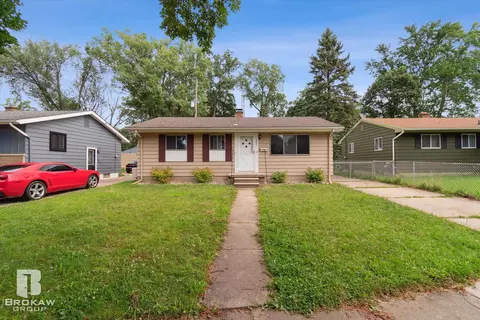 3821 Holly, Flint, MI 48506