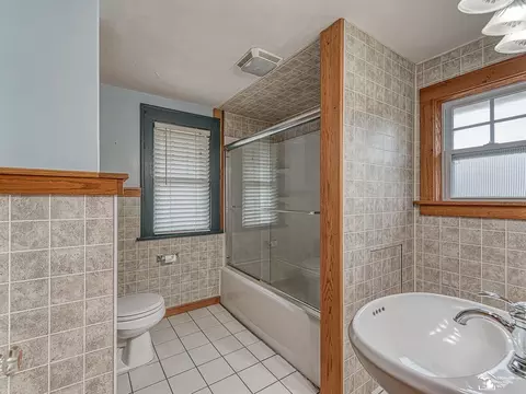 Bath - 303 N Roessler, Monroe, MI 48162 photo 1 of 4