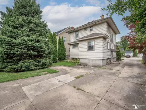 Exterior - 303 N Roessler, Monroe, MI 48162 photo 5 of 8