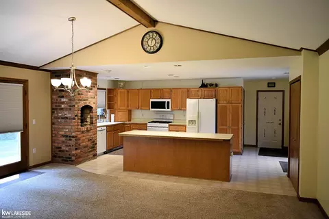 2360 Birch, Saint Clair, MI 48079 photo 17