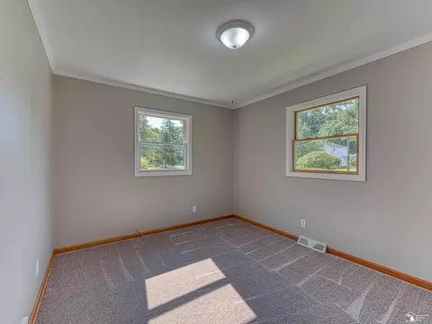1102 Feltis, Temperance, MI 48182 photo 21