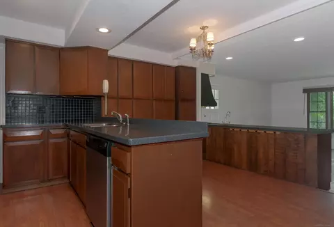 55 Roslyn, Grosse Pointe Shores, MI 48236 photo 12