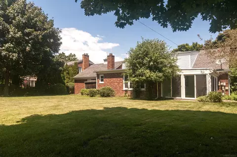 55 Roslyn, Grosse Pointe Shores, MI 48236 photo 49