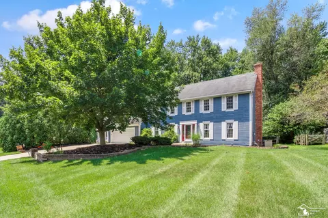 7223 Twin Cyn, Lambertville, MI 48144