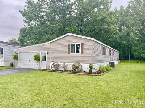 155 29th #LOT 89, Gladstone, MI 49837