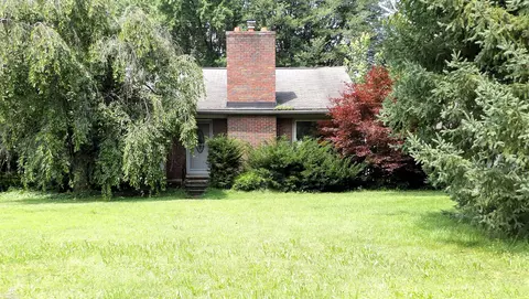 36511 Mapleridge, Clinton Township, MI 48035