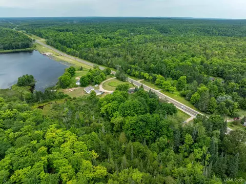 e5347 Michigan 94, Munising, MI 49862 photo 22