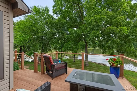 Exterior - 641 Shadow Brooke, Tecumseh, MI 49286 photo 6 of 8