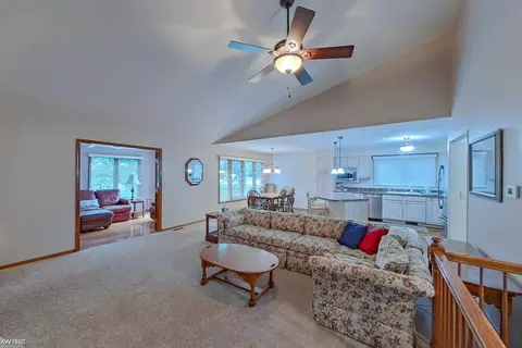 9385 Isabella, Davison, MI 48423 photo 4
