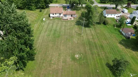 13857 Sumpter, Carleton, MI 48117 photo 21