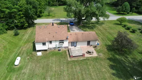 13857 Sumpter, Carleton, MI 48117 photo 4