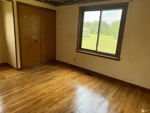 13857 Sumpter, Carleton, MI 48117 photo 12
