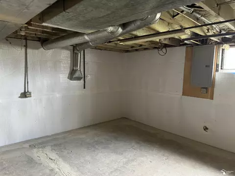 13857 Sumpter, Carleton, MI 48117 photo 18