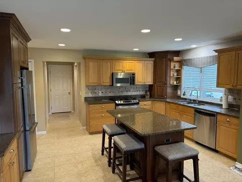 Kitchen - 50493 August, Macomb, MI 48044 photo 4 of 8