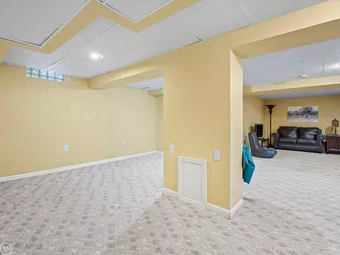 49193 Frances, Macomb, MI 48044 photo 28