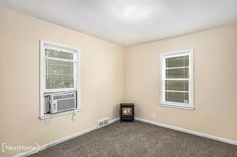 Bedroom - 3410 Whitney, Flint, MI 48503 photo 1 of 2
