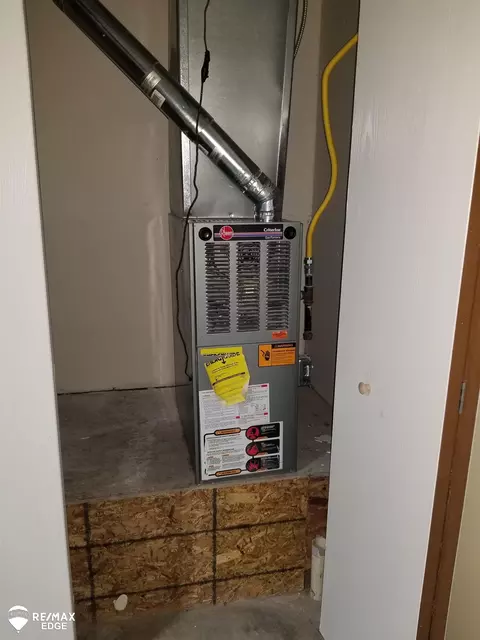 Other - 1238 Huron, Flint, MI 48507 photo 4 of 7